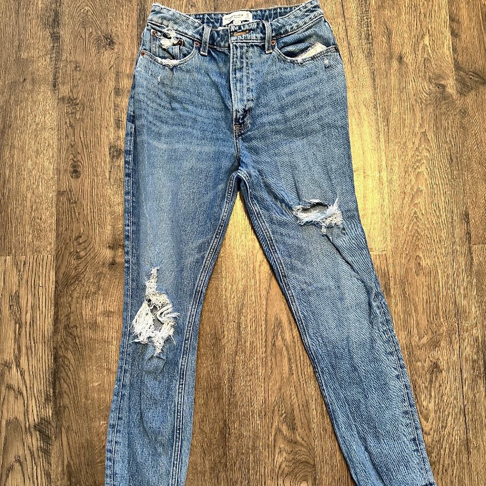Abercrombie High Rise Mom Jeans